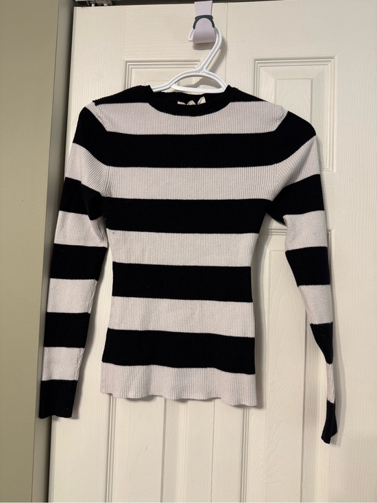 Tops - Black & White Striped Long-Sleeve Knit Top
